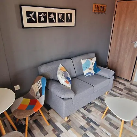 Apartment Closer 